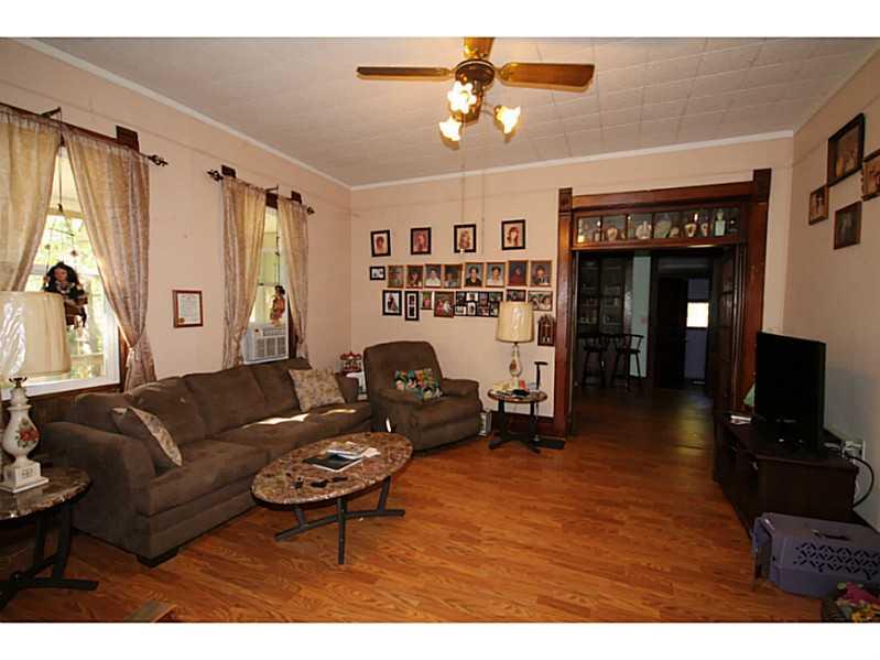 988 Jonesville Road Columbus, IN 47201 - Photo 5 of 15 Gallery Image 5