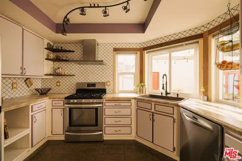 $885,000 | 16631 Algonquin Street, Huntington Beach, CA 92649