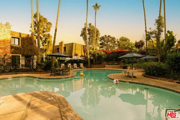 $885,000 | 16631 Algonquin Street, Huntington Beach, CA 92649