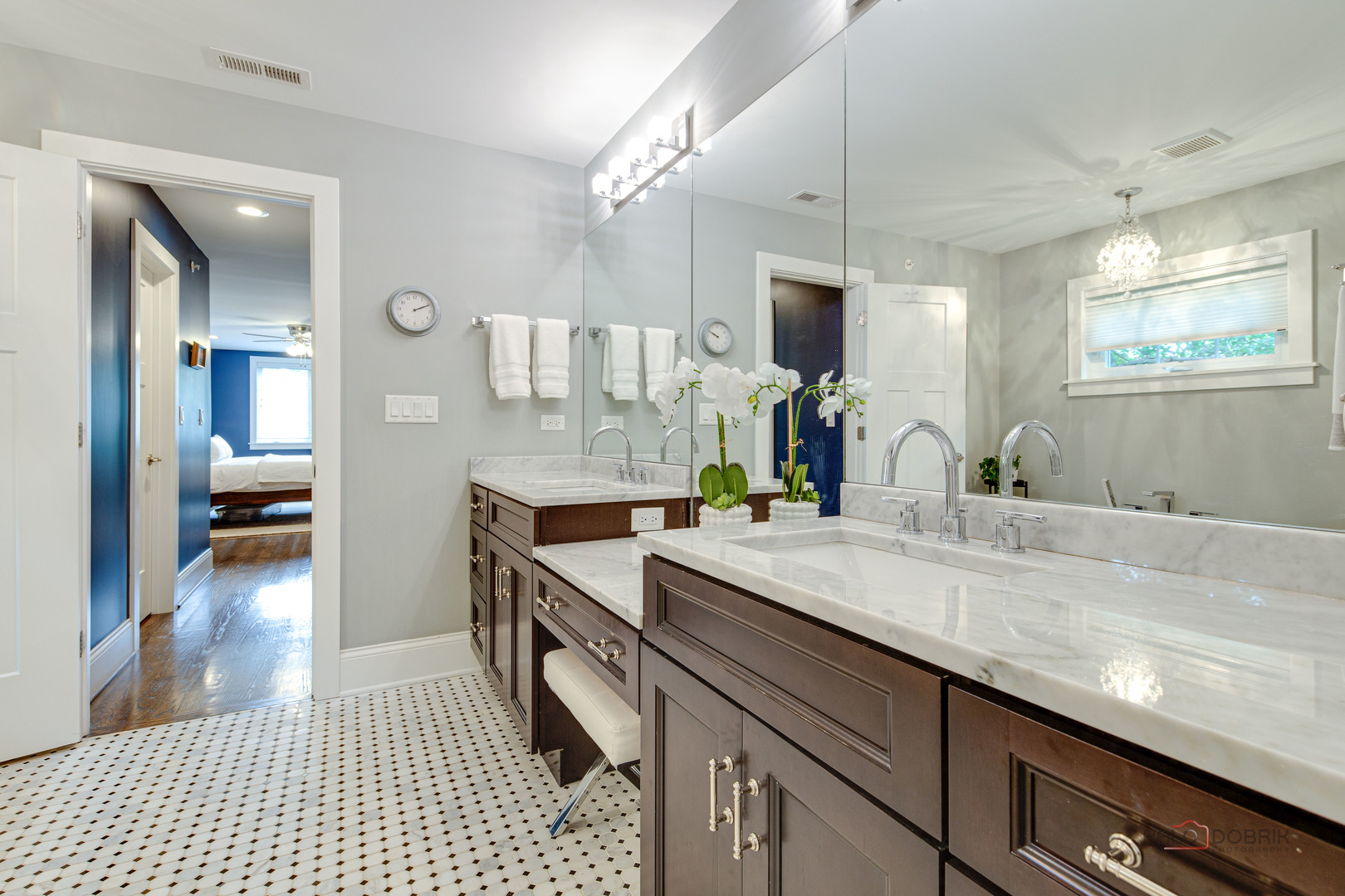 192 Gage Road Riverside, IL 60546 - Photo 30 of 56 a bathroom with a sink a double vanity and a mirror