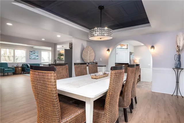 $1,750,000 | 28 Palm Beach Avenue, Narragansett, RI 02882