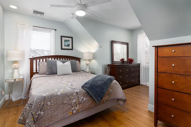 $1,750,000 | 28 Palm Beach Avenue, Narragansett, RI 02882