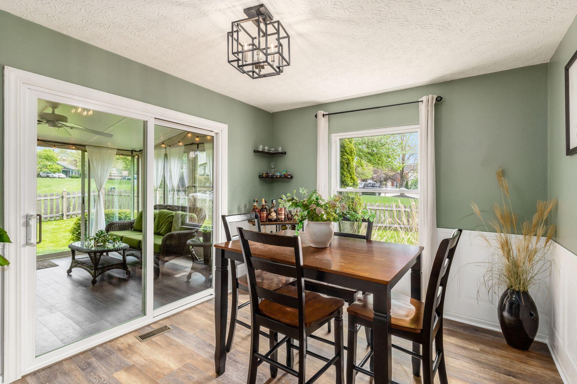 148 Ravine Ridge Drive South Powell, OH 43065 - Photo 13 of 44 Dining Room