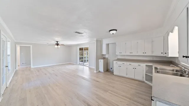 $1,700 | 403 Prairieville Street, Canton, TX 75103