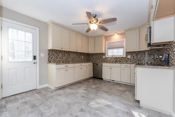 $819,900 | 1969 County Street, Taunton, MA 02718
