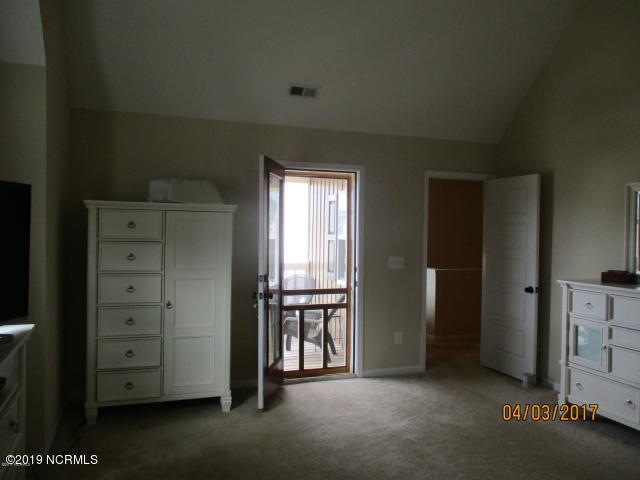 104 Stone Gate Jacksonville, NC 28546 - Photo 14 of 23 20170406010740342613000000-o