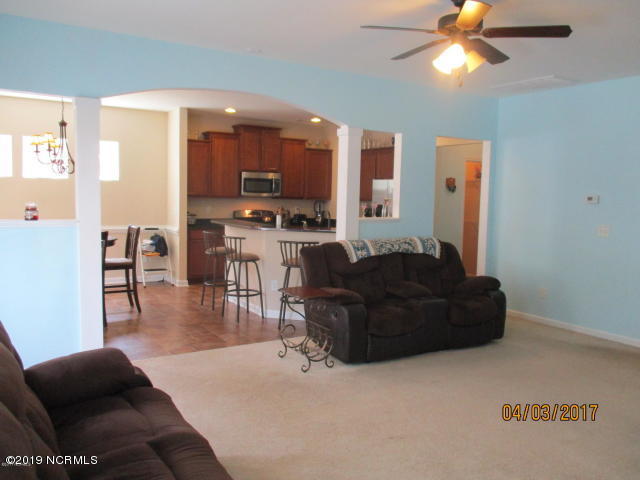 104 Stone Gate Jacksonville, NC 28546 - Photo 5 of 23 20170406010938497362000000-o
