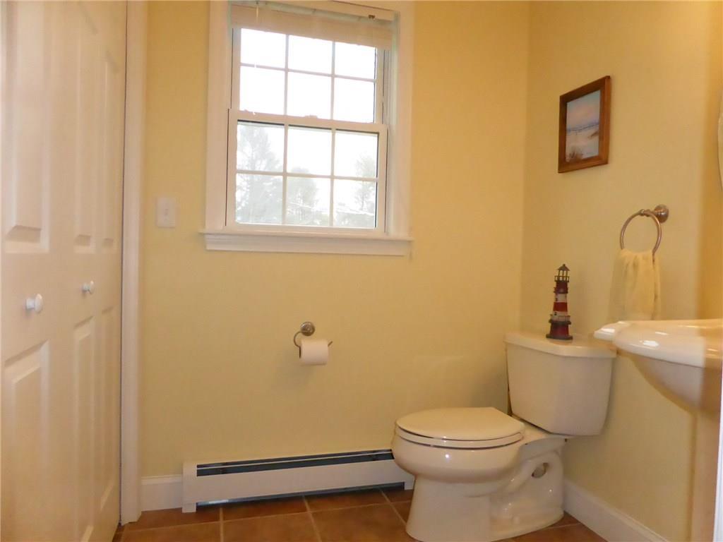 35 Pleasant Ridge Road Buxton, ME 04093 - Photo 10 of 29 Photo