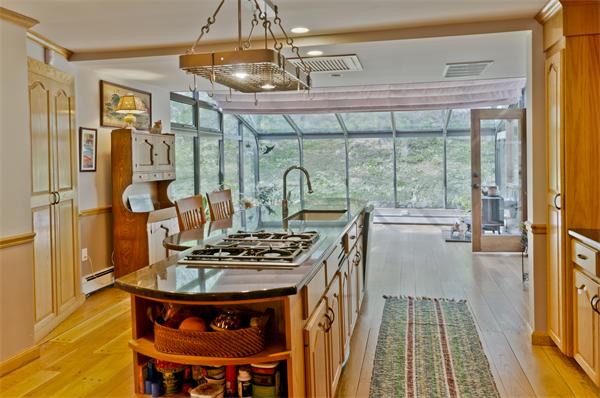 15 Thackeray Road Wellesley, MA 02481 - Photo 13 of 30