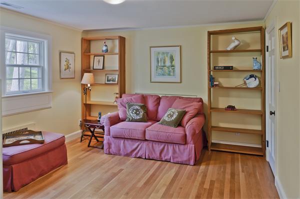 15 Thackeray Road Wellesley, MA 02481 - Photo 26 of 30