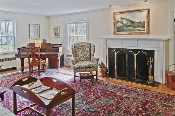 15 Thackeray Road Wellesley, MA 02481 - Photo 8 of 30
