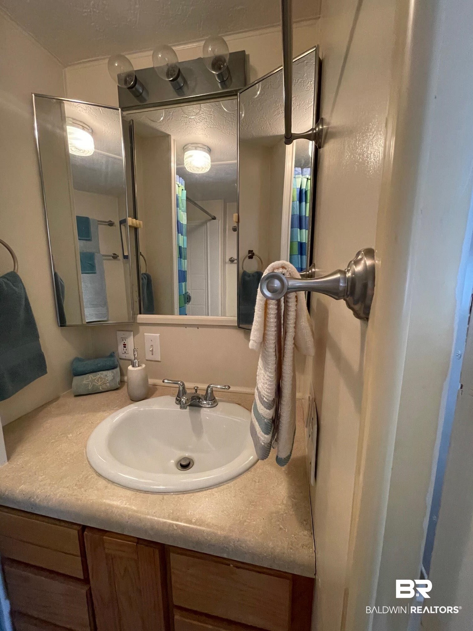 445 Elberta Loop Lillian, AL 36549 - Photo 8 of 20