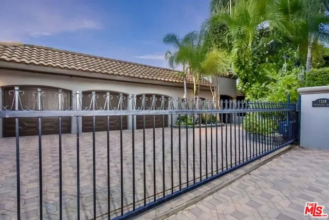 $4,750,000 | 7218 Mulholland Drive, Los Angeles, CA 90068