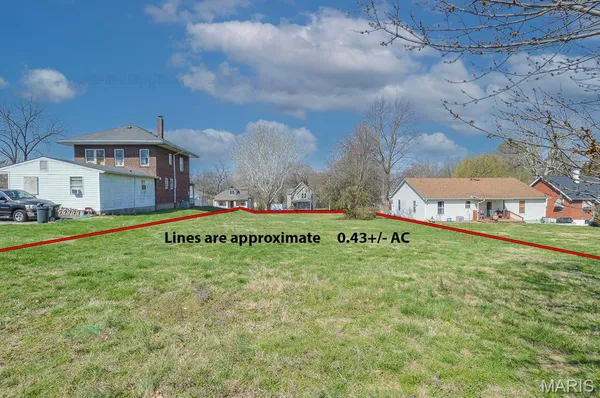 $1,000 | 3420 Brown Road, St. Louis, MO 63114