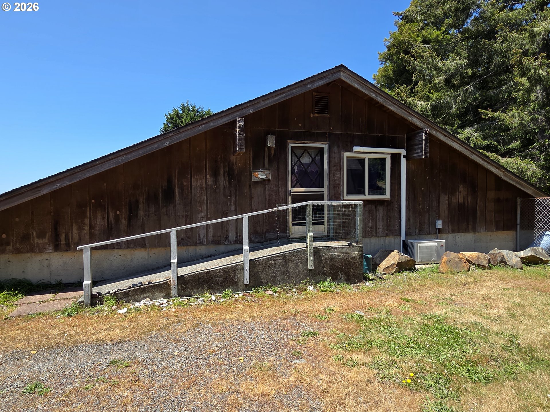 16005 Carson Lane Brookings, OR 97415 - Photo 28 of 36 Studio
