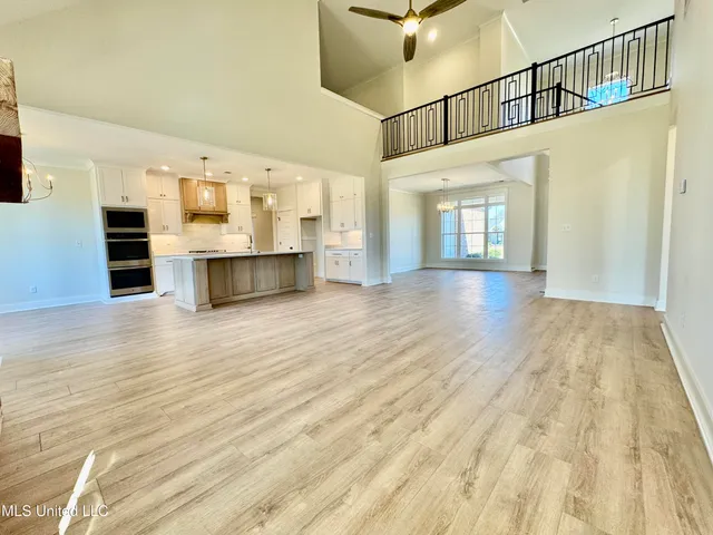 $499,900 | 1755 Bakersfield Way, Nesbit, MS 38651