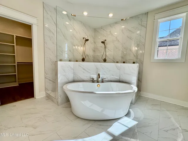 $499,900 | 1755 Bakersfield Way, Nesbit, MS 38651