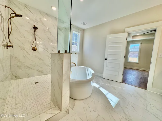 $499,900 | 1755 Bakersfield Way, Nesbit, MS 38651