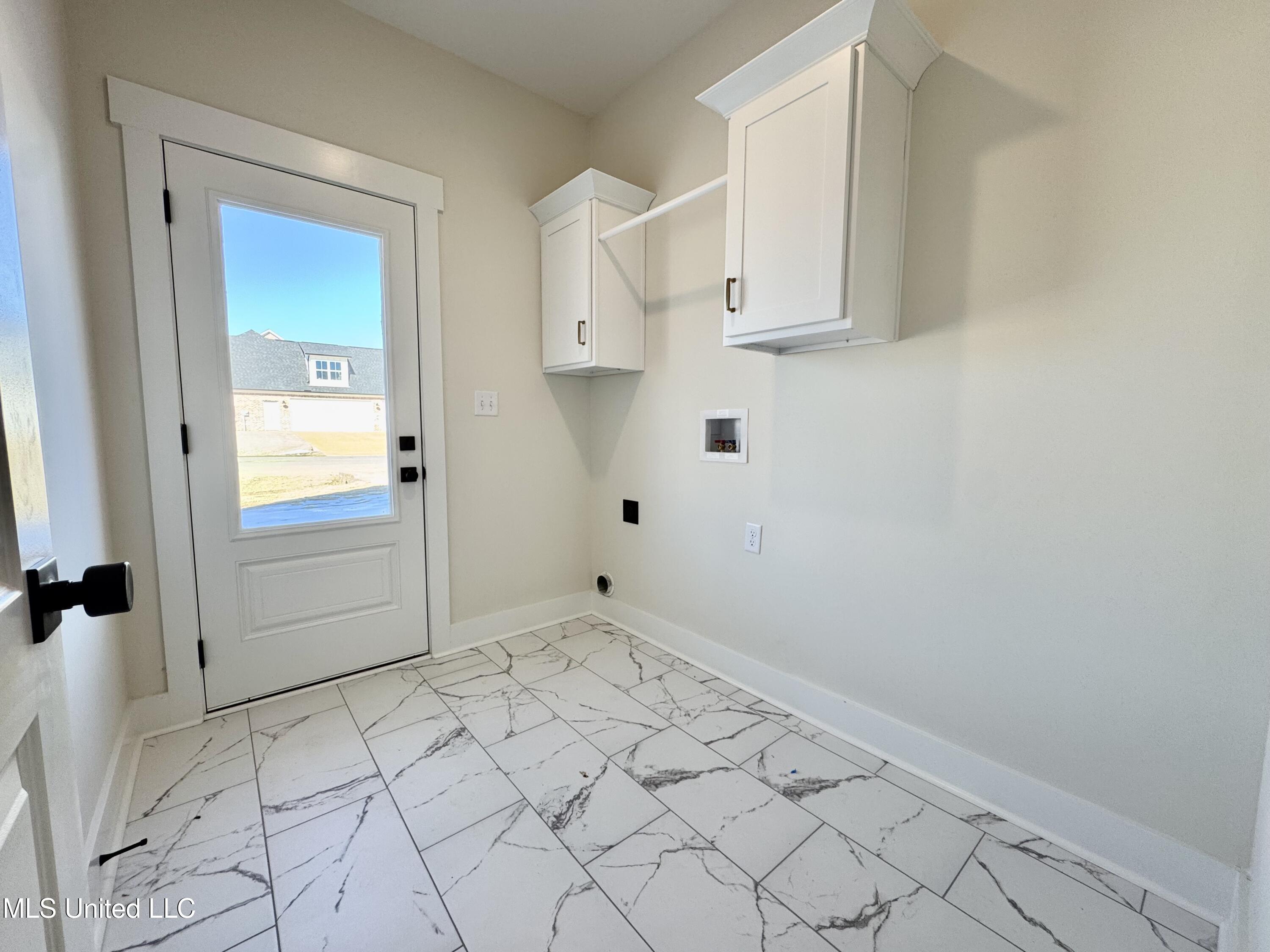 1755 Bakersfield Way Nesbit, MS 38651 - Photo 34 of 41 IMG_4699