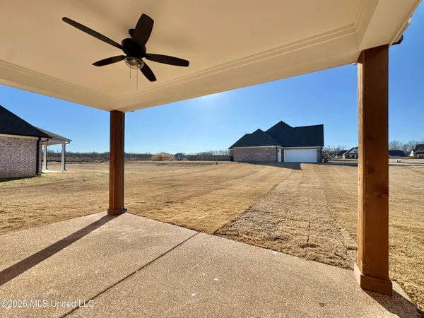 $545,000 | 1755 Bakersfield Way, Nesbit, MS 38651