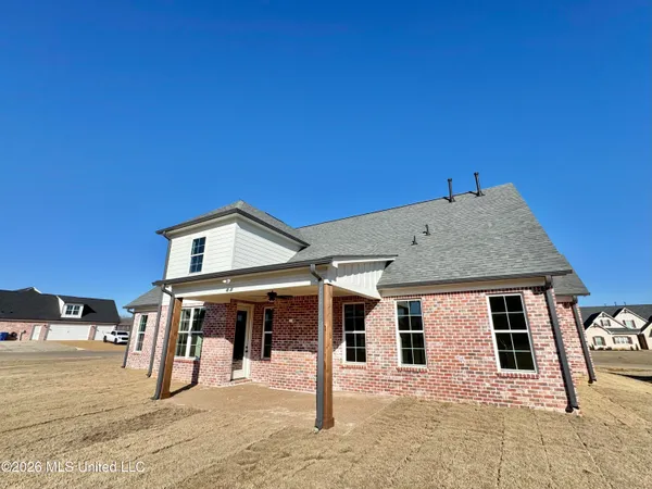 $545,000 | 1755 Bakersfield Way, Nesbit, MS 38651