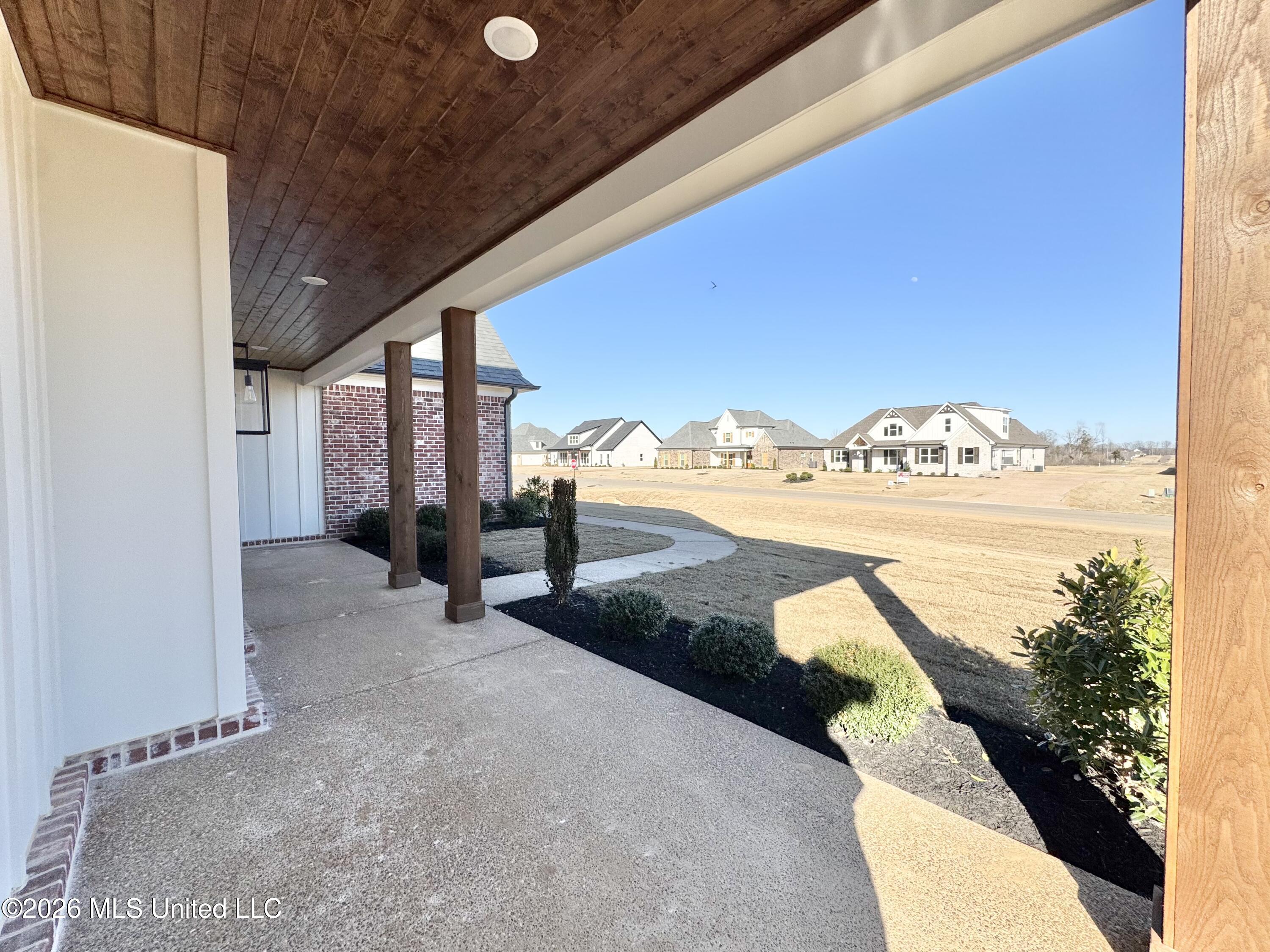 1755 Bakersfield Way Nesbit, MS 38651 - Photo 5 of 46 IMG_5486