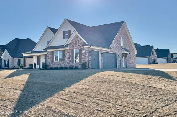 $545,000 | 1755 Bakersfield Way, Nesbit, MS 38651