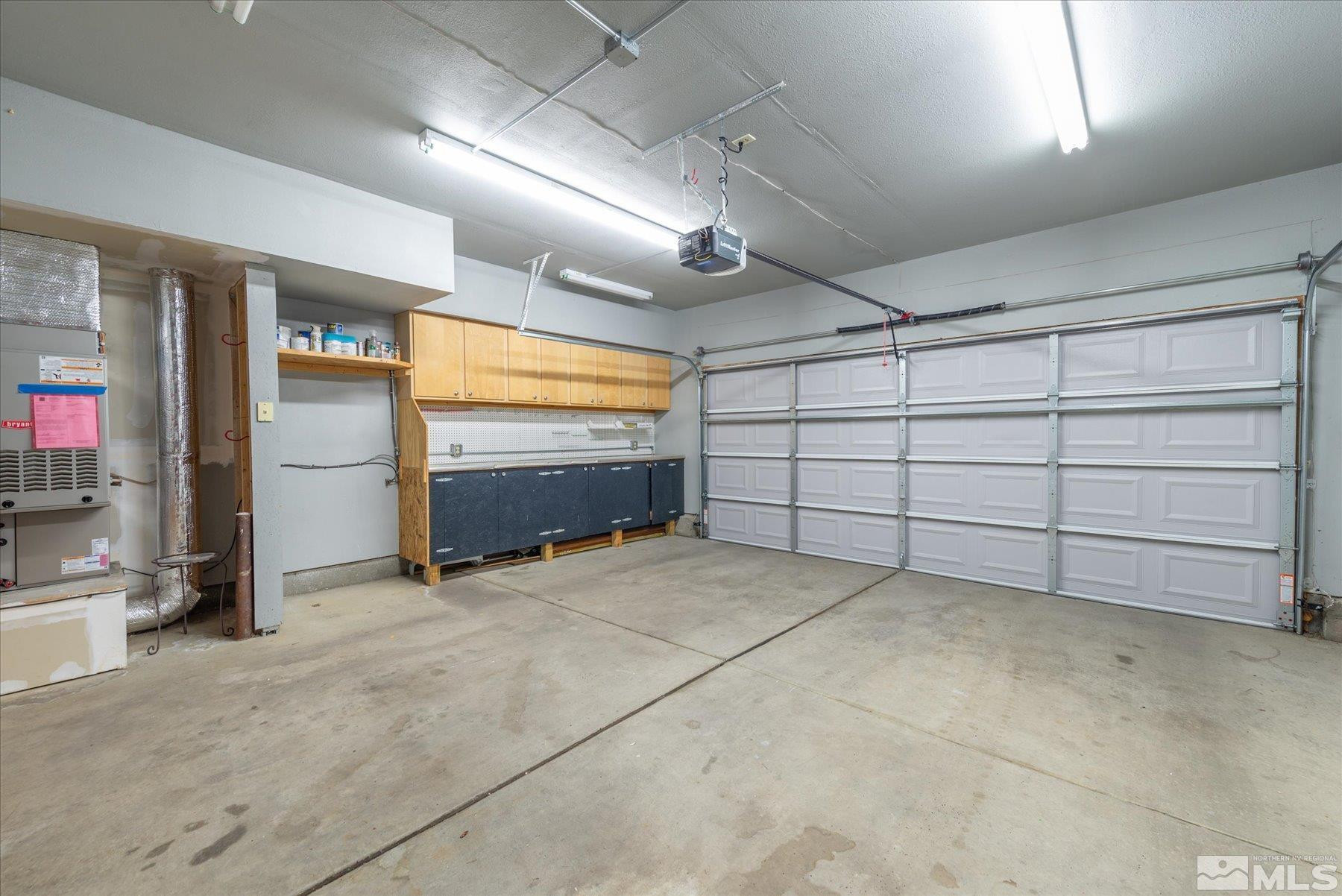 1910 Tuolumne Drive Reno, NV 89523 - Photo 30 of 36 a view of garage