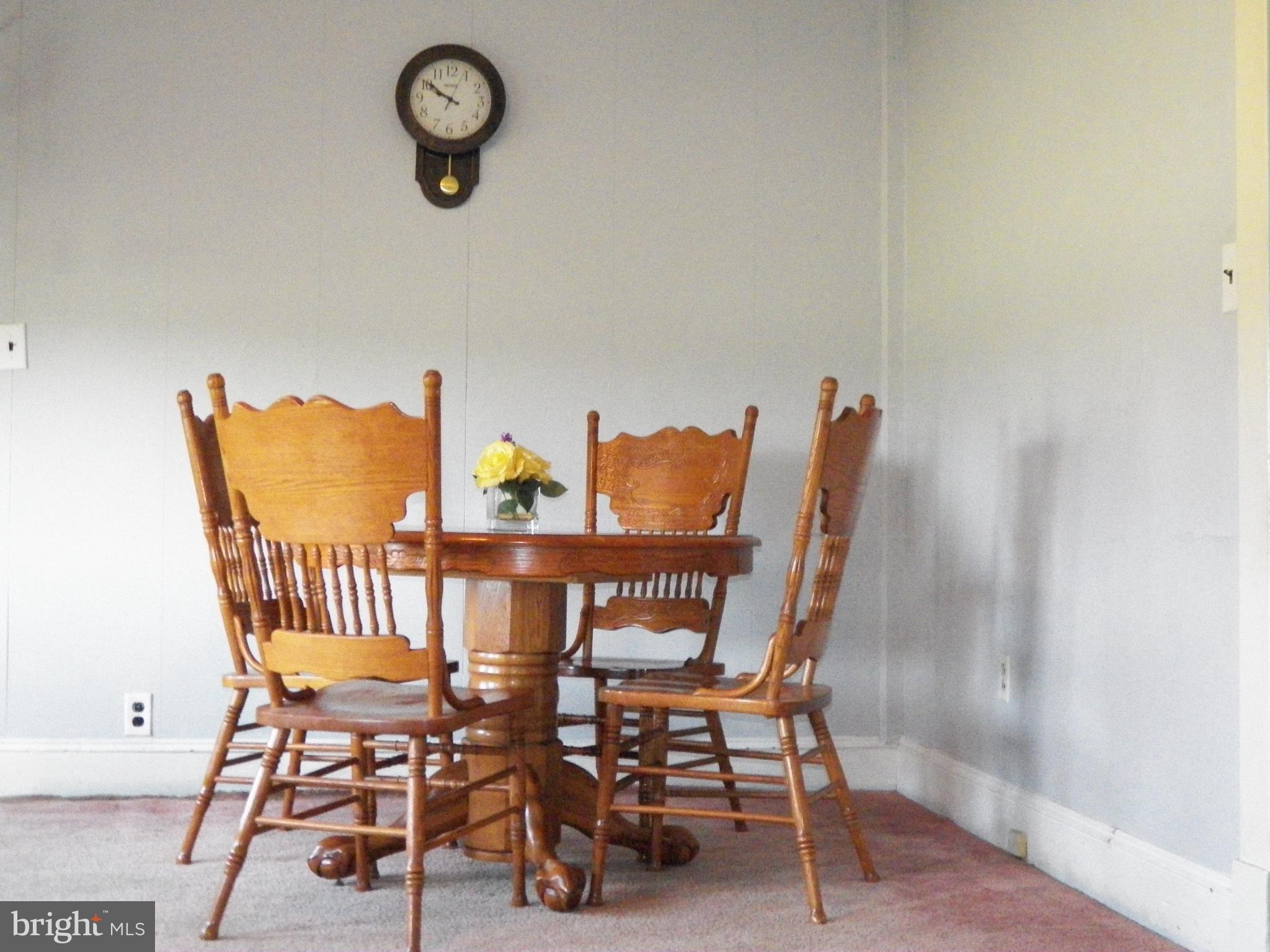 16211 Ashbox Road Brandywine, MD 20613 - Photo 3 of 6 Dining Room