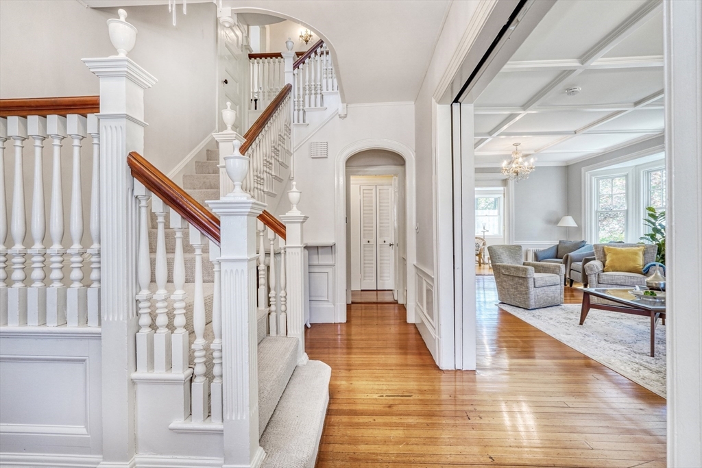 59 Terrace Road Medford, MA 02155 - Photo 4 of 40