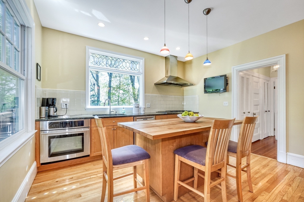 59 Terrace Road Medford, MA 02155 - Photo 9 of 40