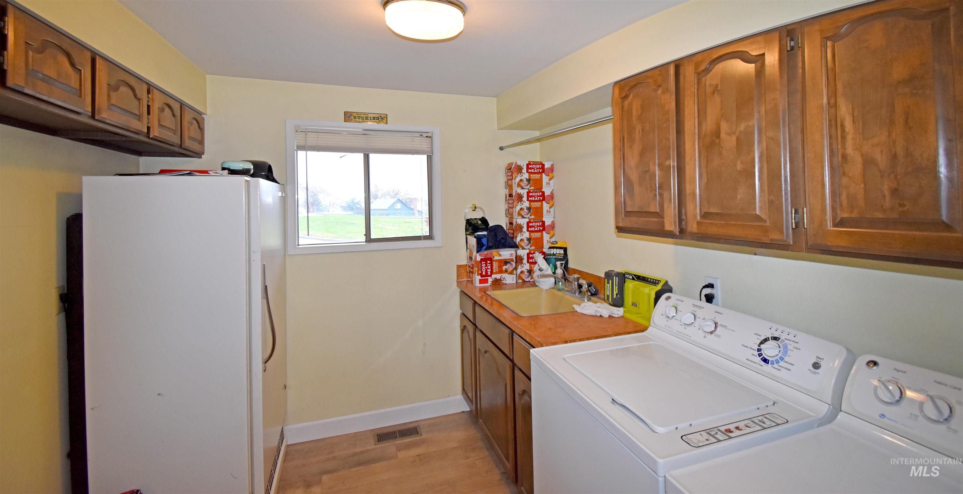 1045 Post Lane Clarkston, WA 99403 - Photo 16 of 50