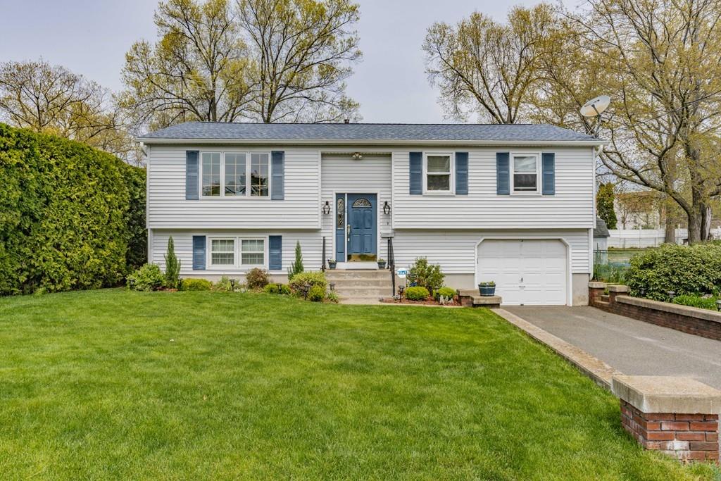 20 Dutton Street Springfield, MA 01151 - Photo 1 of 37 Gallery Image 1