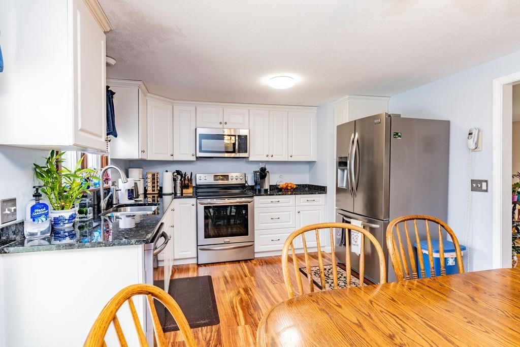 20 Dutton Street Springfield, MA 01151 - Photo 11 of 37 Gallery Image 11