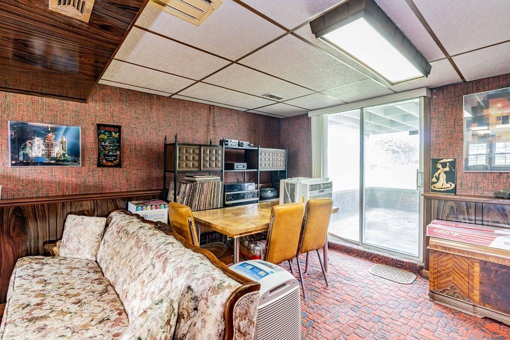 20 Dutton Street Springfield, MA 01151 - Photo 23 of 37 Gallery Image 23