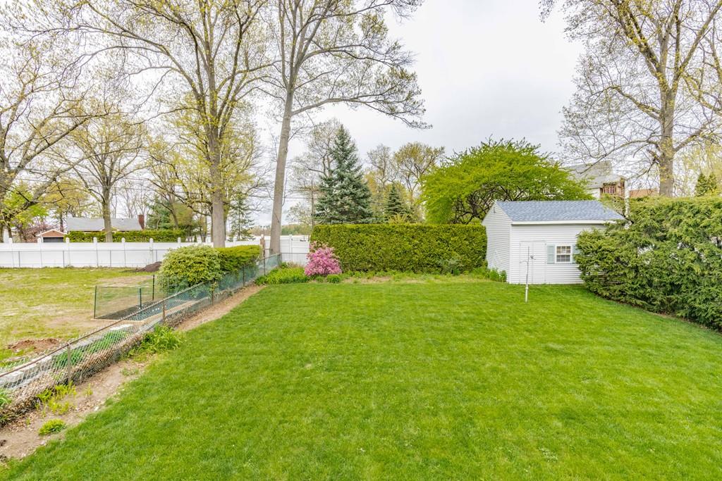 20 Dutton Street Springfield, MA 01151 - Photo 27 of 37 Gallery Image 27