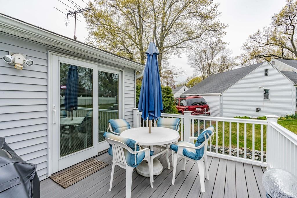 20 Dutton Street Springfield, MA 01151 - Photo 4 of 37 Gallery Image 4