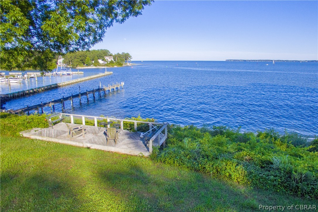 496 Jackson Creek Road Deltaville, VA 23043 - Photo 4 of 28 Wide River Views!