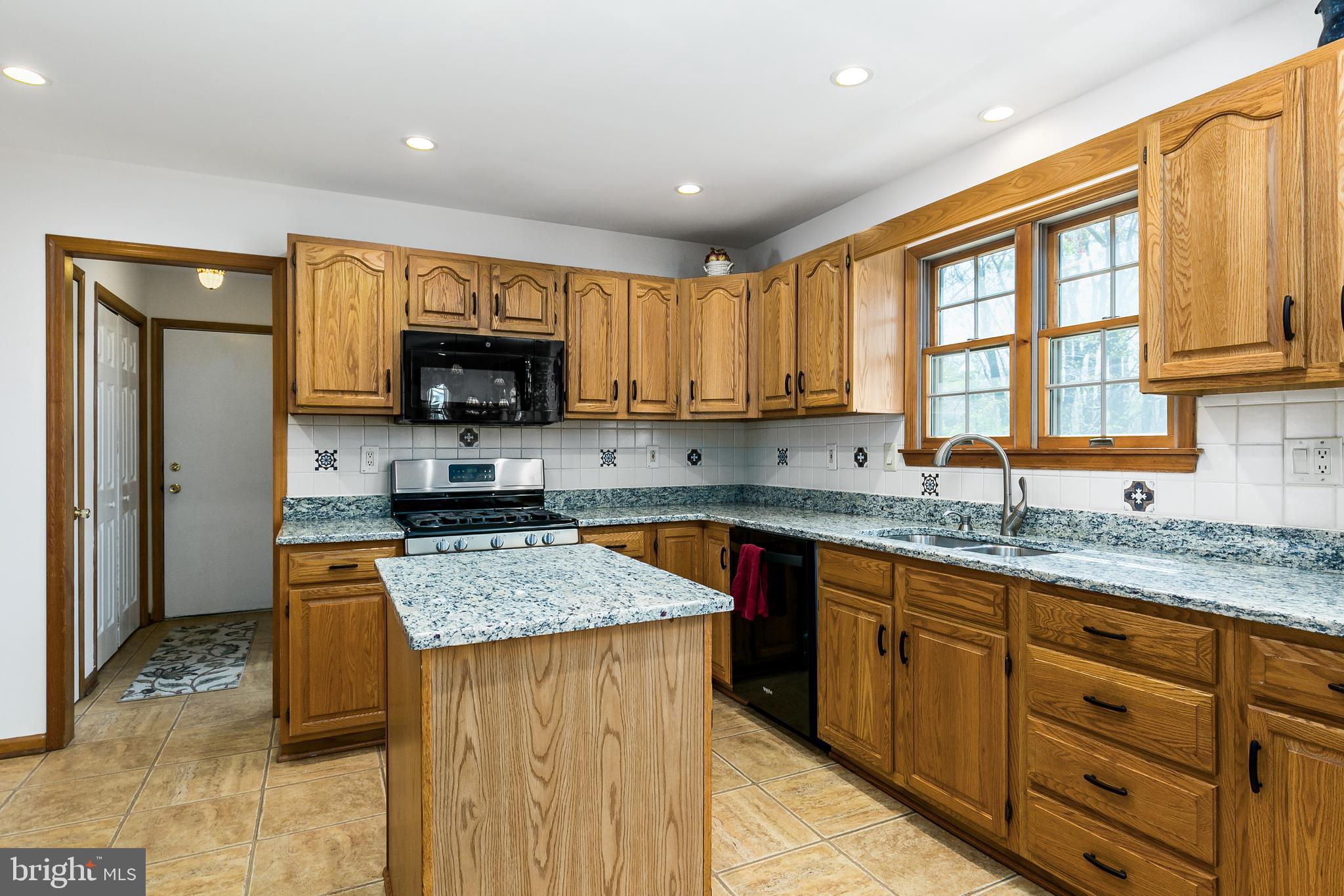 2 Mill Run Court Medford, NJ 08055 - Photo 14 of 40