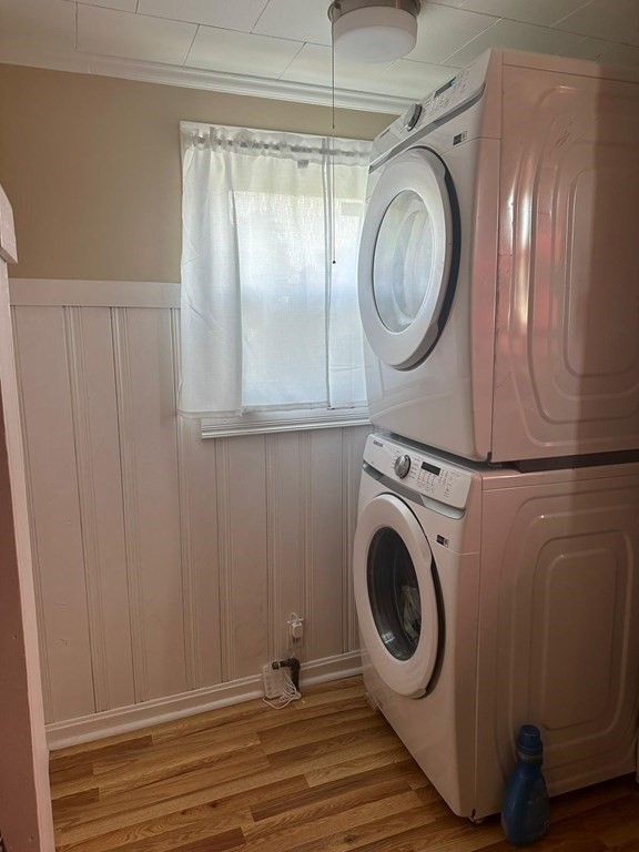 681 Millbury Street Worcester, MA 01607 - Photo 8 of 18 a utility room with dryer and washer