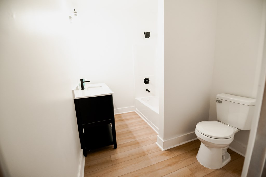 173 Frontier Road Jasper, GA 30143 - Photo 28 of 33 Basement Finished Bathroom