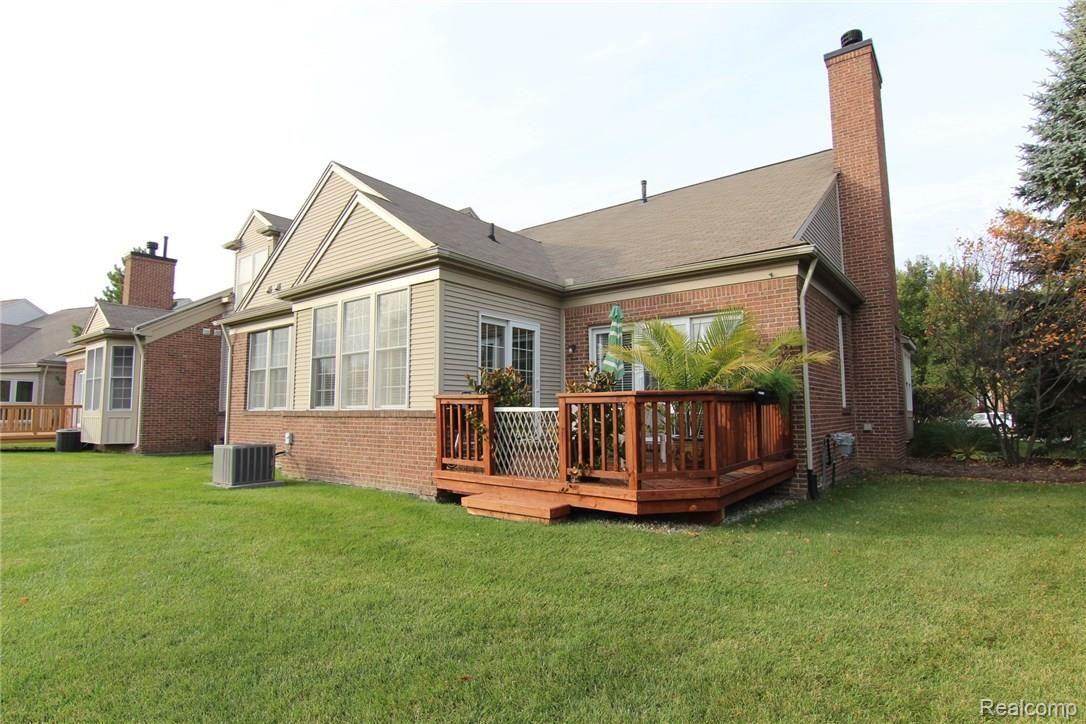1679 Maple Creek Court, Unit 47 Rochester, MI 48306 - Photo 27 of 31 IMG_6658.JPG