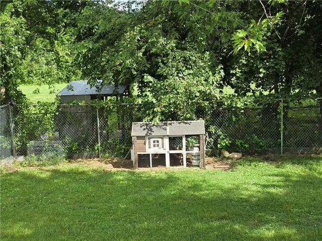 $324,900 | 27722 Highway 7, Harrisonville, MO 64701