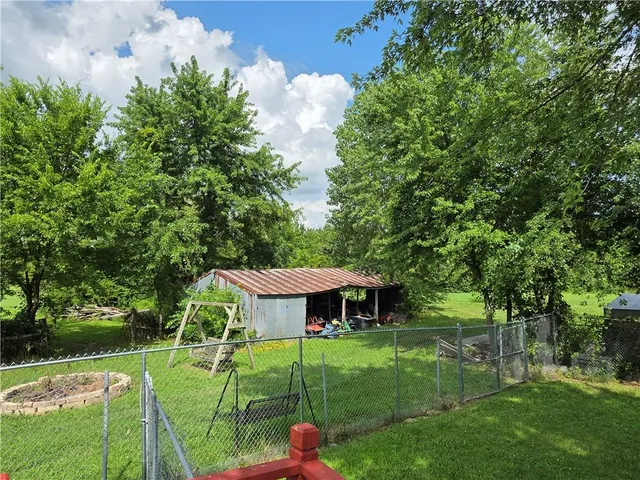 $324,900 | 27722 Highway 7, Harrisonville, MO 64701