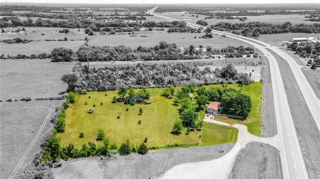 $324,900 | 27722 Highway 7, Harrisonville, MO 64701