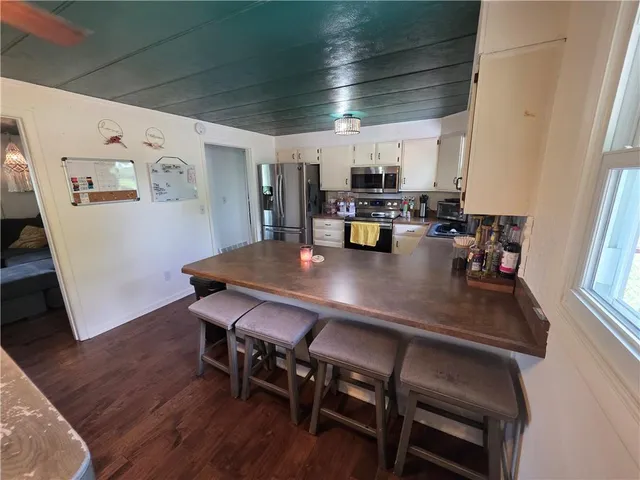 $324,900 | 27722 Highway 7, Harrisonville, MO 64701