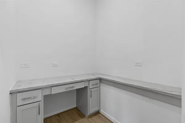 a view of an empty walk in closet