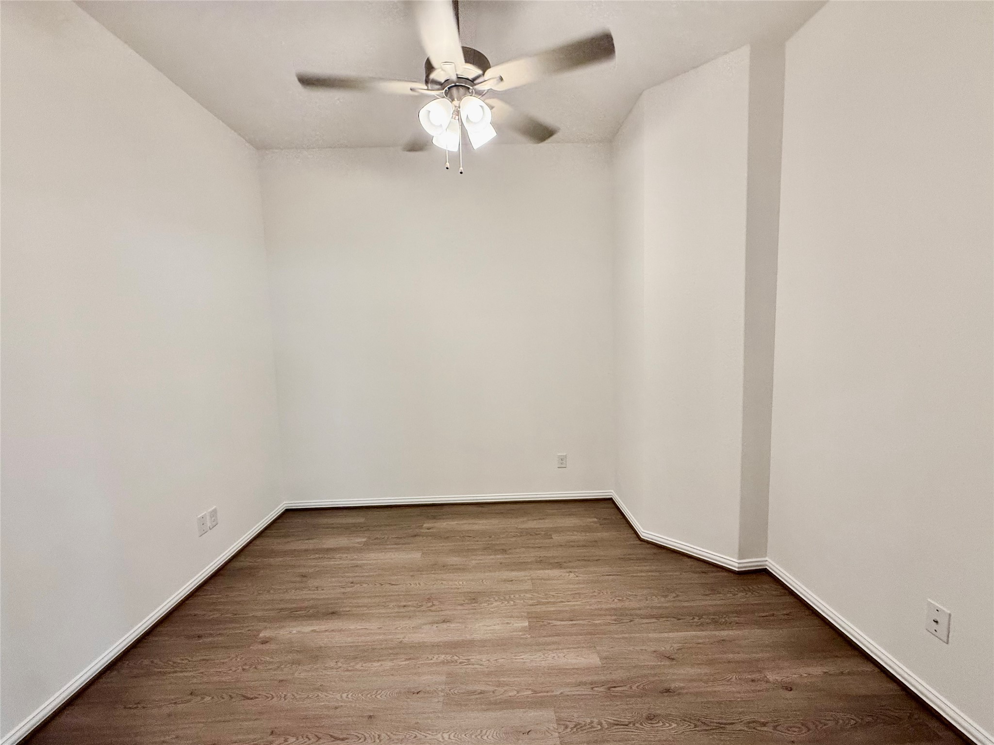 719 Evergreen Frst Lane Rosharon, TX 77583 - Photo 7 of 16