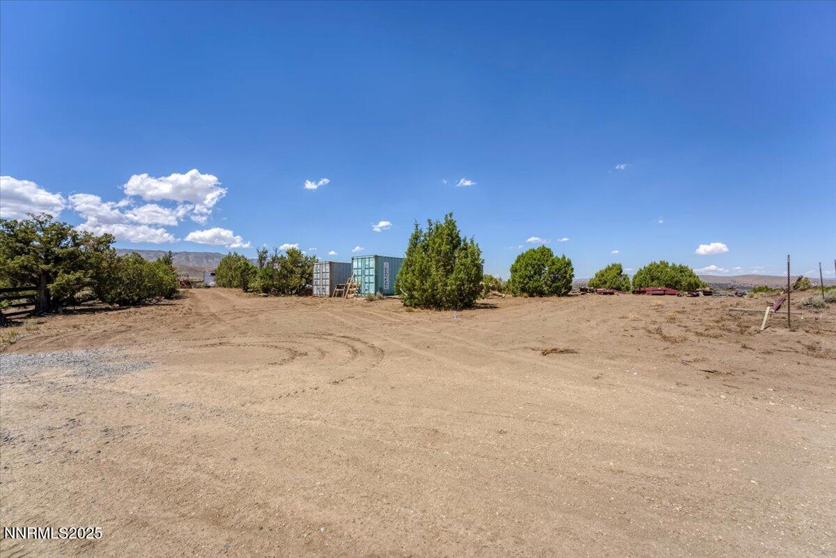 1025 Wendell Lane Reno, NV 89508 - Photo 16 of 21 a view of a dry yard