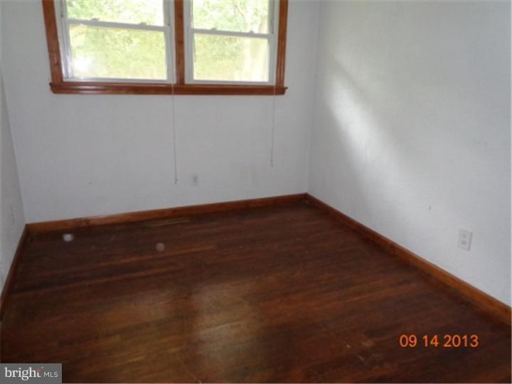 114 Country Club Road Pine Hill, NJ 08021 - Photo 3 of 6 Bedroom